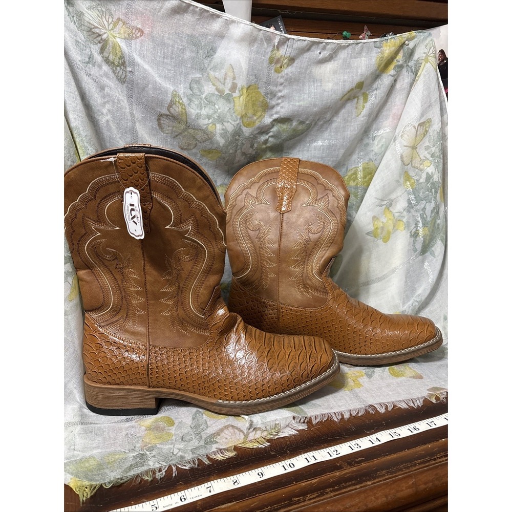 IUV Men's Brown Faux Leather Western Pull-On Boots Square Toe Embroidered 12